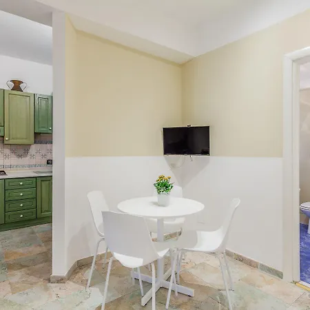 Maison Giulivia Art Proprietaire Gasthof 3*
