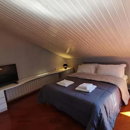 Maison Giulivia Art Proprietaire בית הארחה 3*