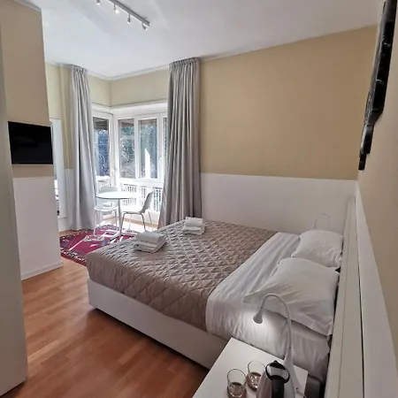 בית הארחה Maison Giulivia Art Proprietaire רומא