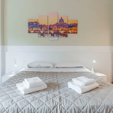 Maison Giulivia Art Proprietaire בית הארחה 3*